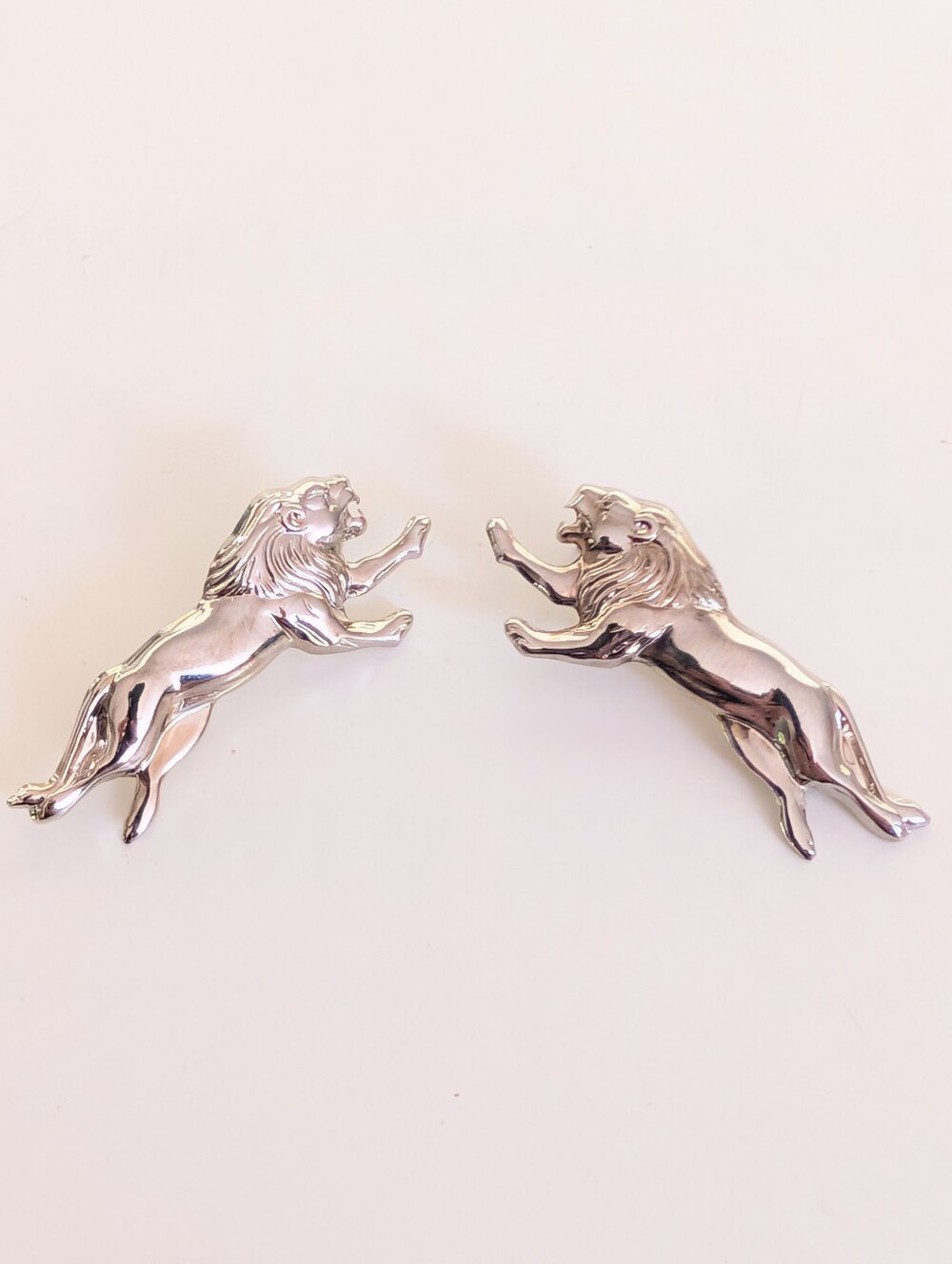 Vintage Silver Tone Lion Mobwife Maximalist Lightweight Post Earrings
